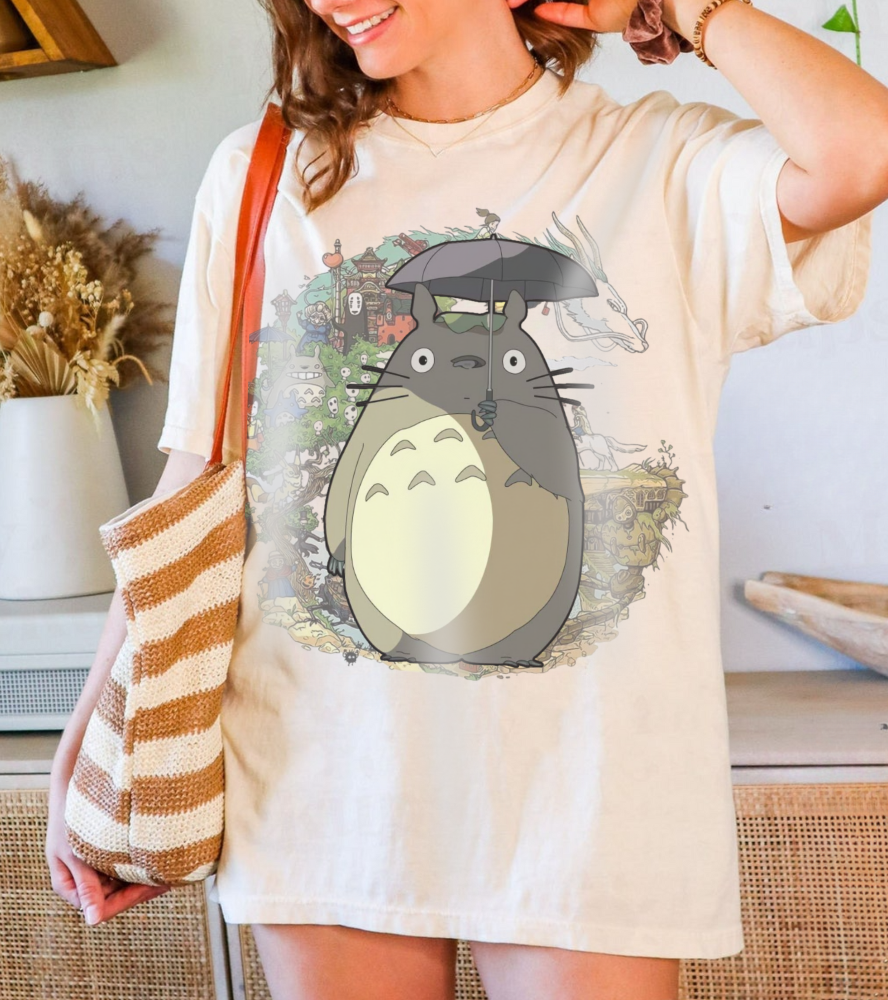 My Neighbor Totoro Studio Ghibli T-Shirt – 100% Cotton Gildan 5000 Anime Tee