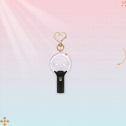 K-pop group support keychains